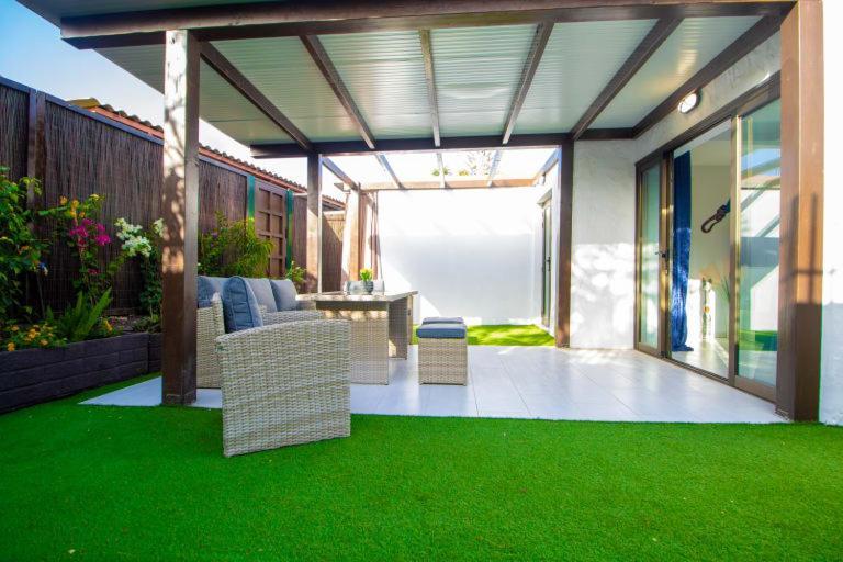 Bungalow Portos With Amazing Privet Garden Πλάγια ντελ Ινγκλές Εξωτερικό φωτογραφία